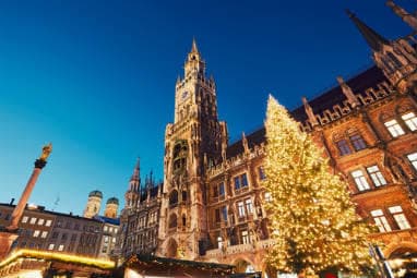 Marienplatz with the Christmas market