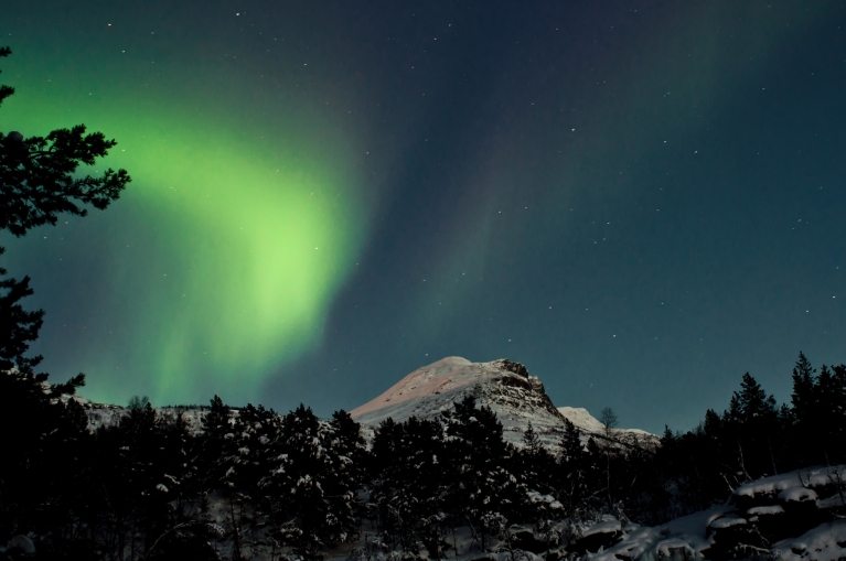 Nothern lights near Skibon