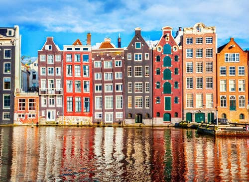 Colorful houses next to the canal