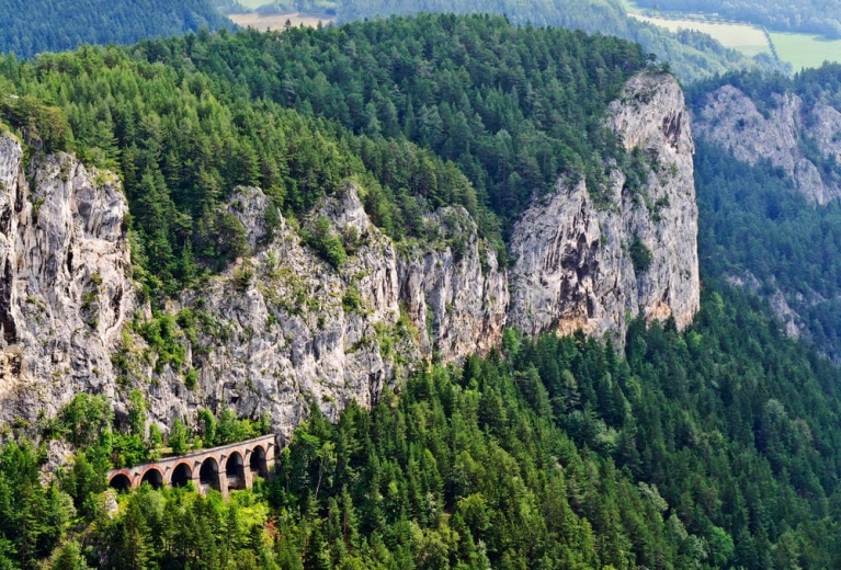 viaduct_of_semmering_line_austria